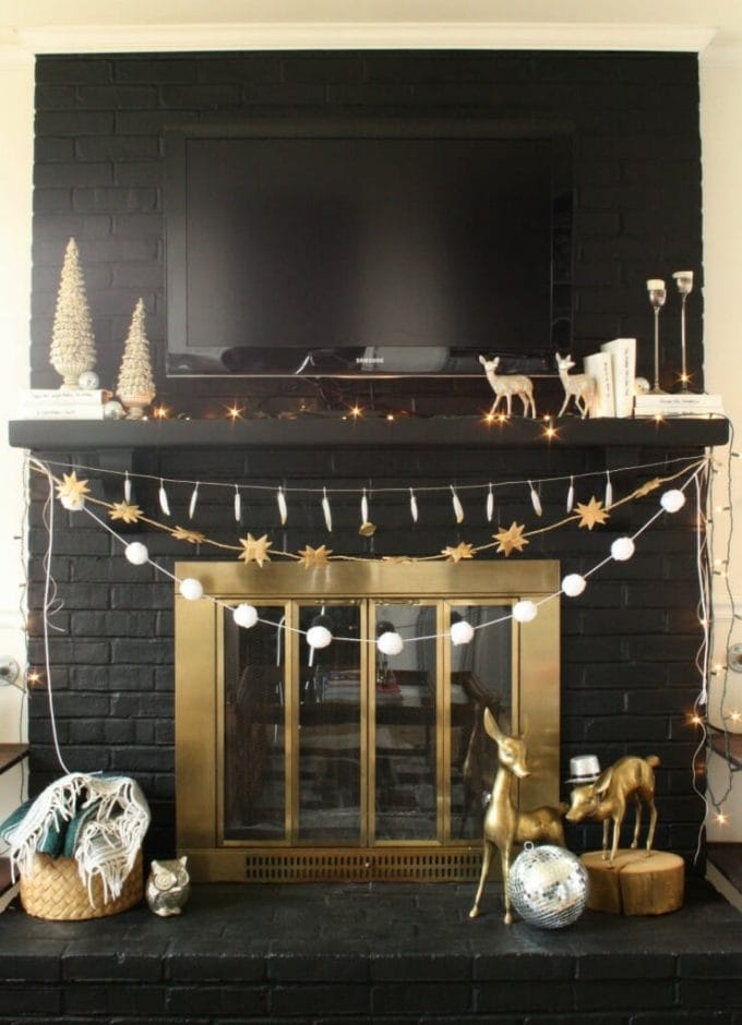 Black, White, and Sparkly Holiday Mantle