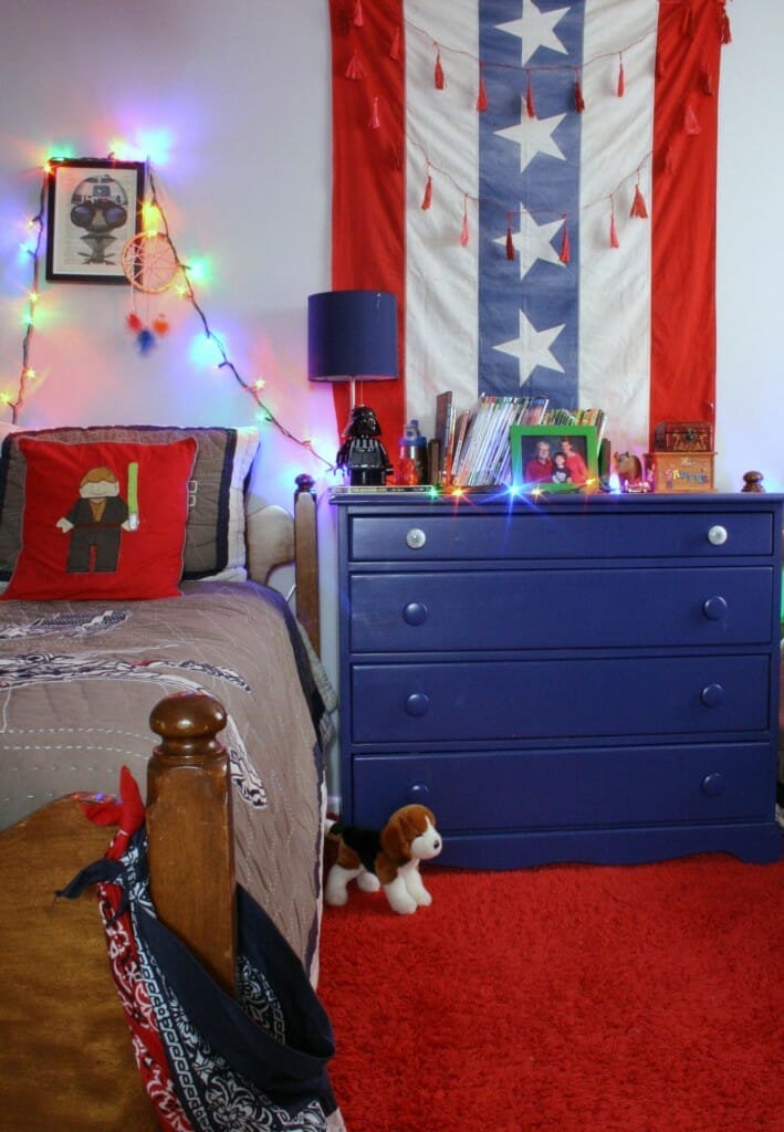 Sawyer's room at christmas