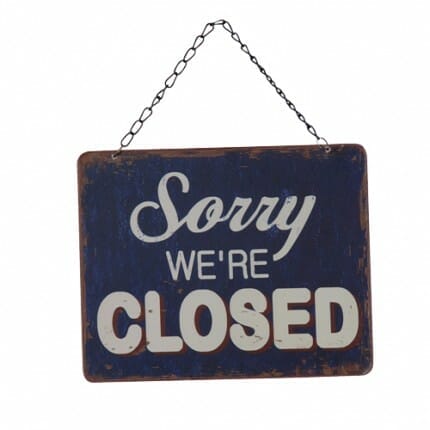open-closed-metal-sign_4