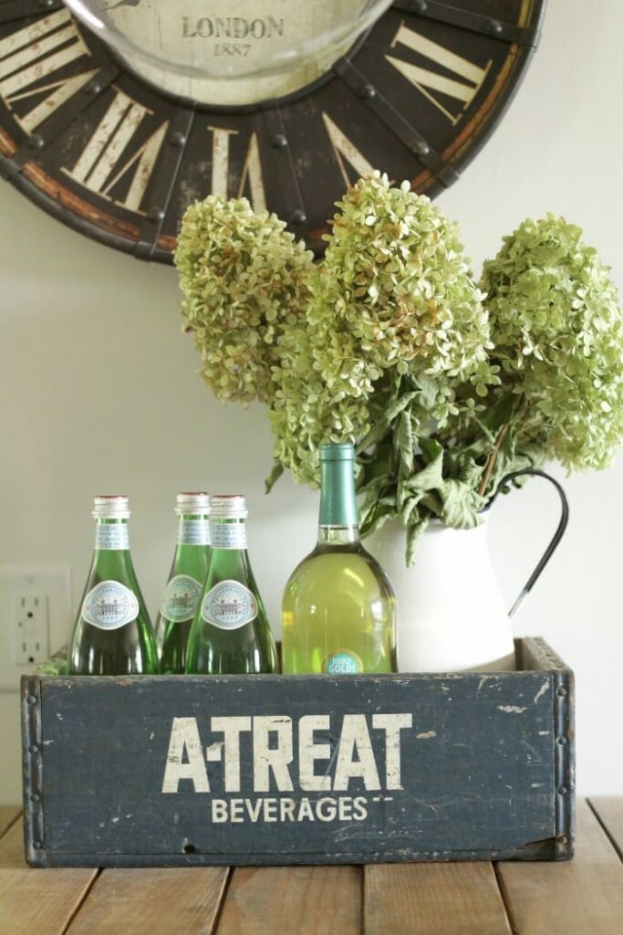 A-Treat Navy crate with hydrangeas