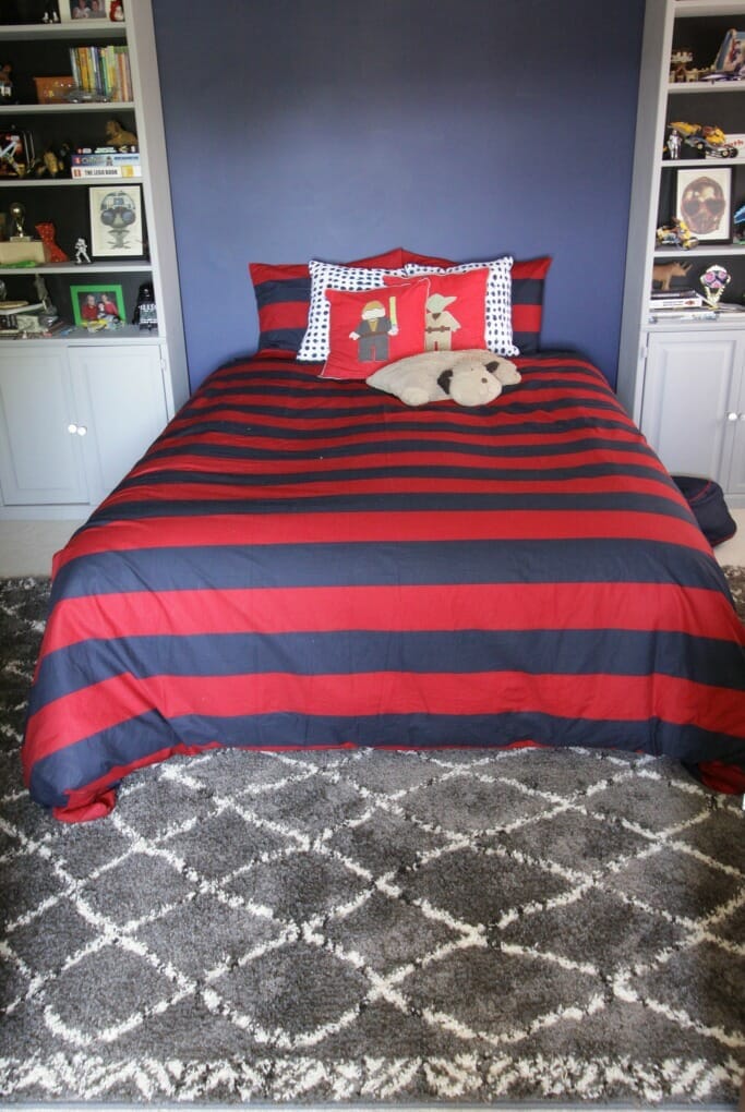 Tween Bedroom in Red Navy Gray