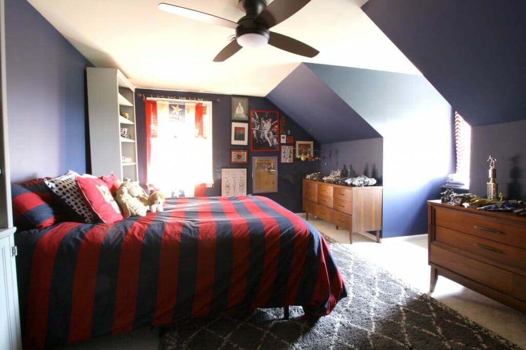 Tween Bedroom with Ceiling Fan