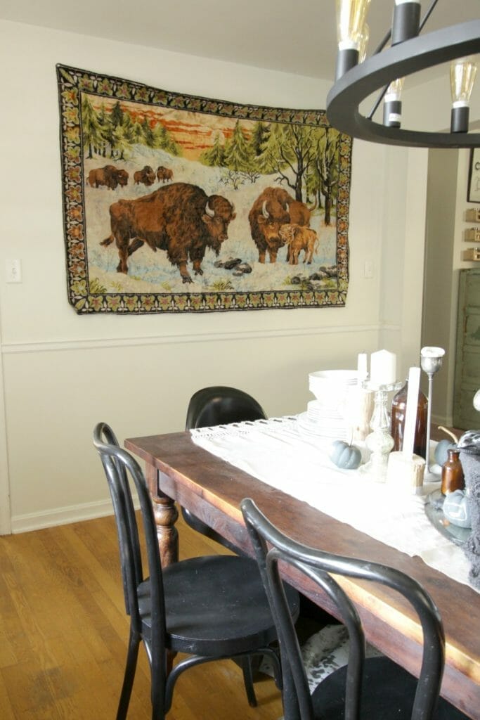 vintage-eclectic-dining-room-tapestry