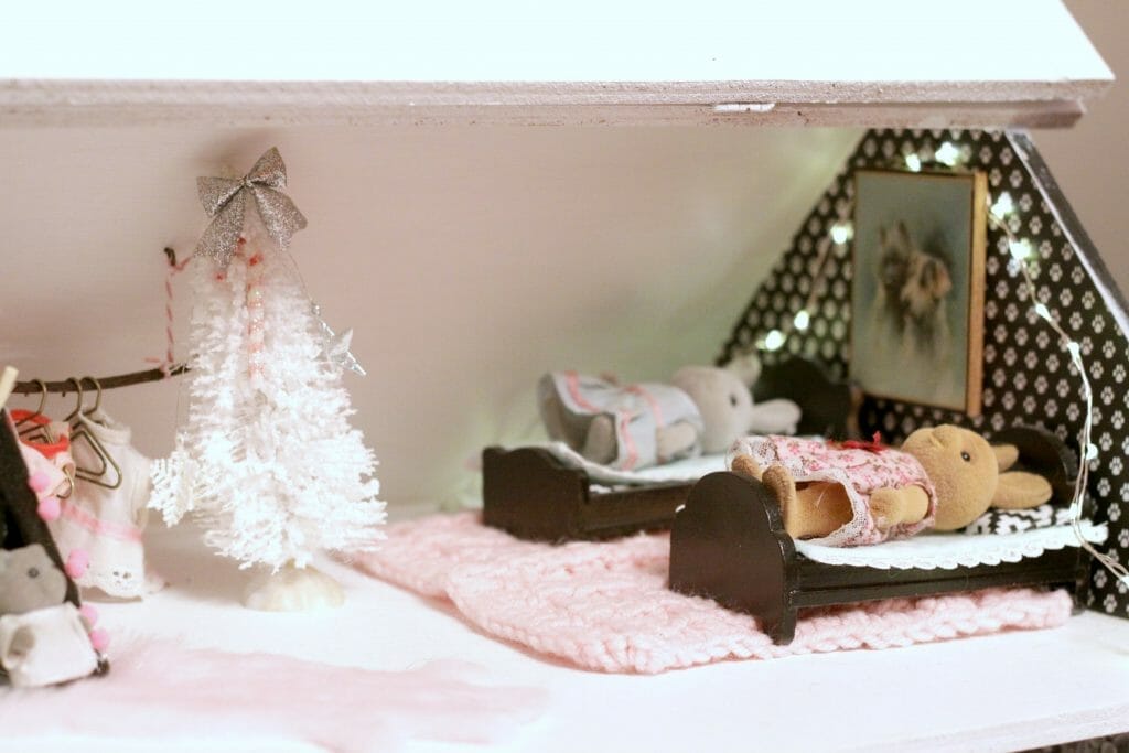 Dollhouse girls' room at christmas