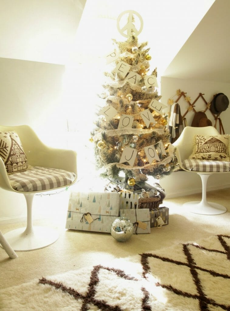 Christmas Seating Area in Bedroom
