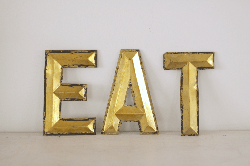 Cassie Bustamante Etsy-Eat letters