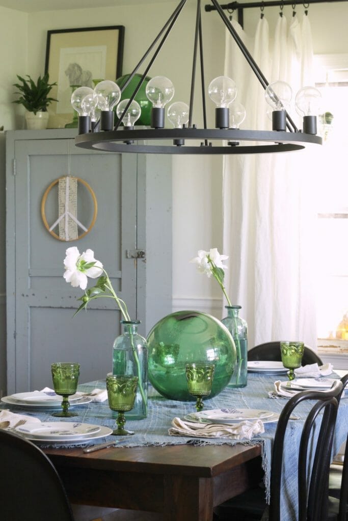 Blue and Green Summer Dining Room