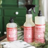Holiday Cleaning Prep & Hostess Gift Idea: Free Mrs. Meyer&#