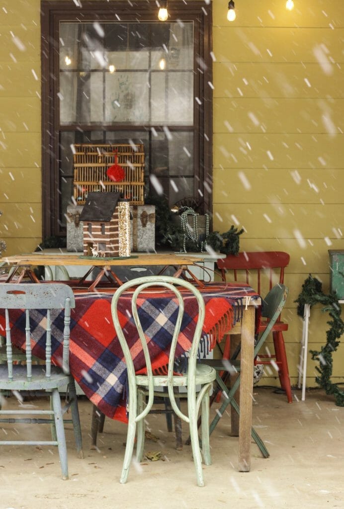 Vintage Plaid Christmas Porch- farmhouse style