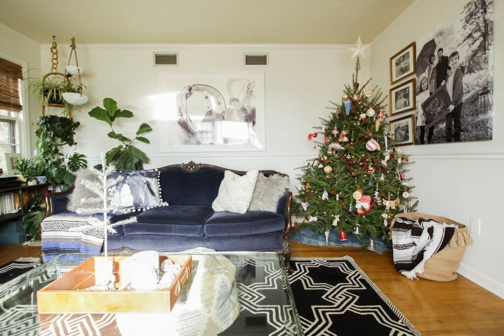 Eclectic Christmas Living Room-Boho Jungalow Style