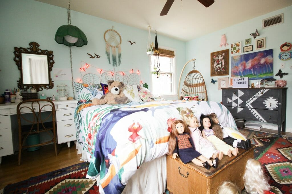 maximalist bohemian girl's bedroom