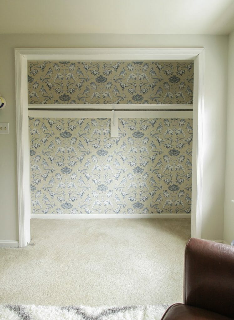 How to hang wallpaper in a closet