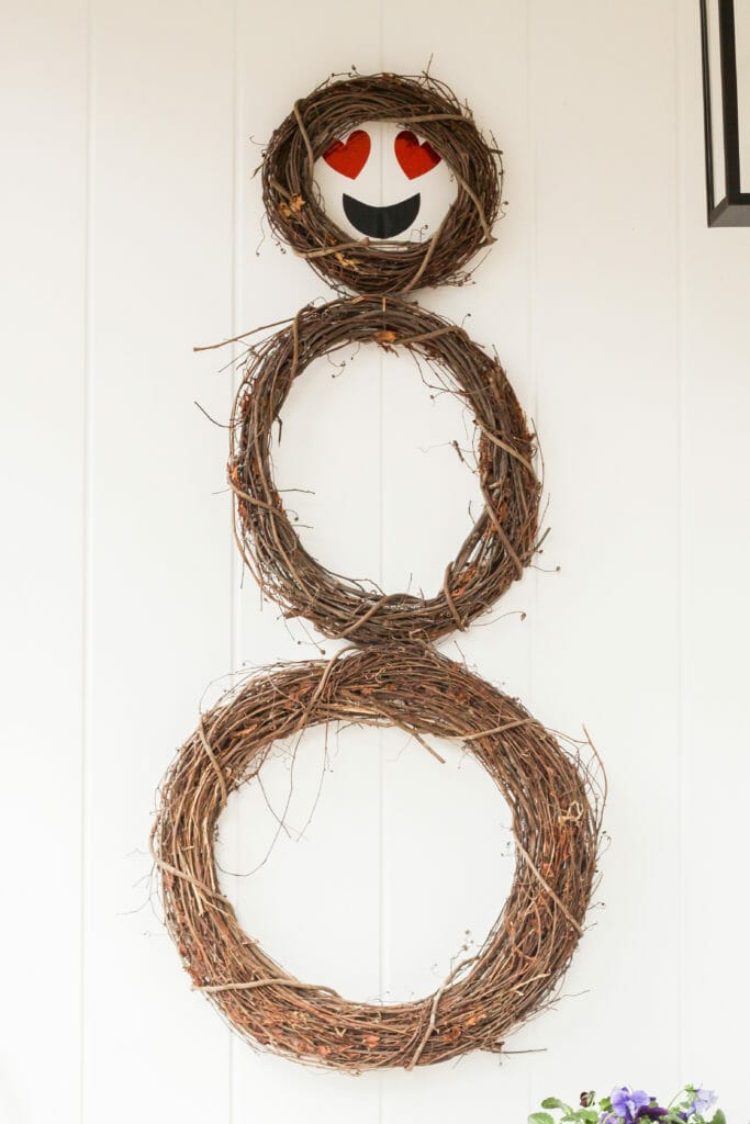 How to make a valentine's day snowman wreath