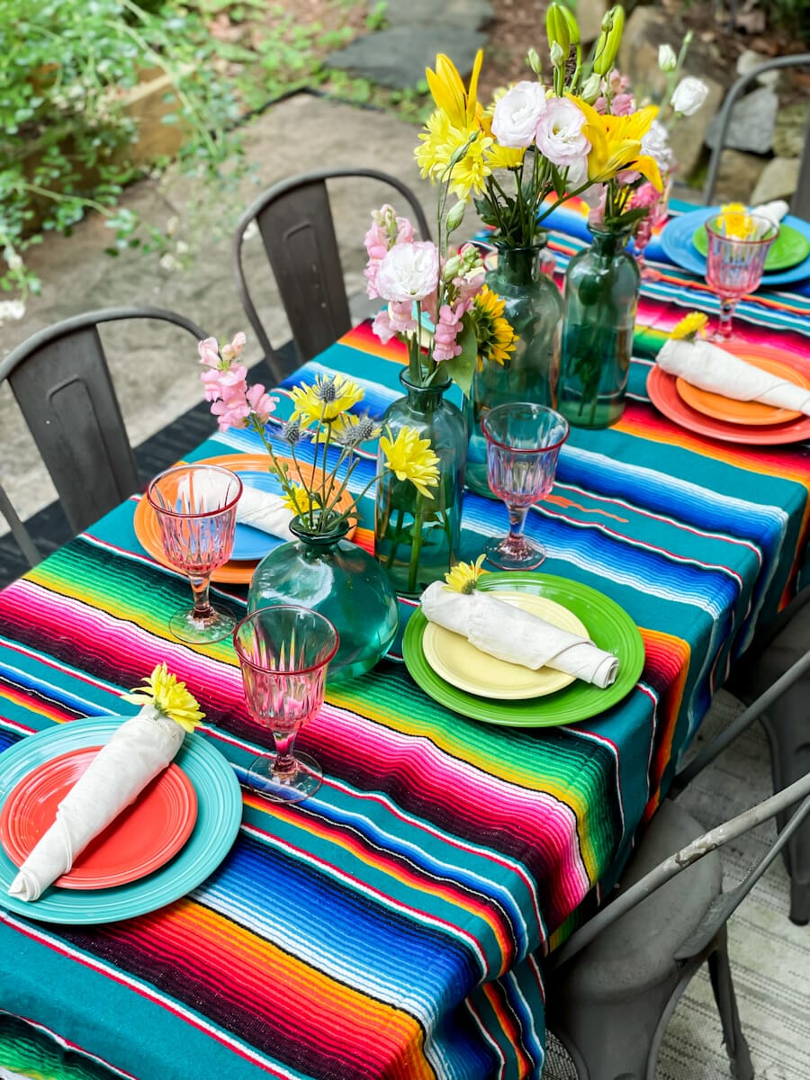 Colorful Summer Tour of Our Patio - Cassie Bustamante